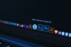 5 AI Tools Every Digital Marketer Should Use